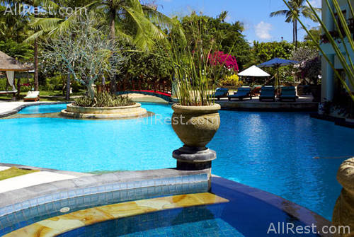 The Laguna Resort & Spa 41